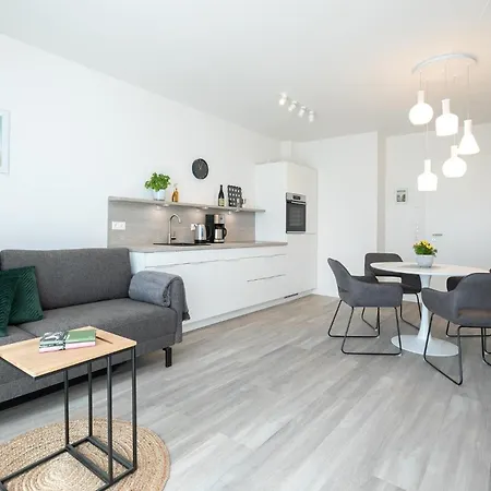 Duene Und Duenenzauber *